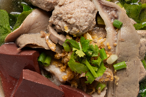 S14 ต้มเลือดหมูสูตรพริกไทย