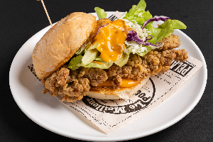 S16 เบอร์เกอร์ไก่กรอบ  