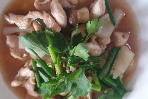 ผัดน้ำมันหอยไก่