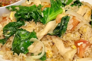ข้าวผัดไก่