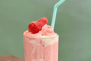 Strawberry yoghurt Smoothie 