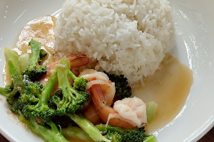 ผัดบล็อคโคลี่