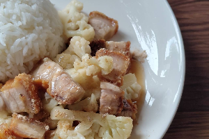 ผัดดอกกะหล่ำ