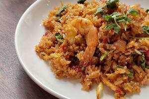 ข้าวผัดต้มยำ