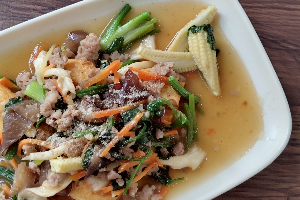 เต้าหู้ทรงเครื่อง