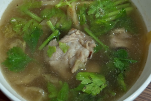 ต้มกระดูกหมูผักกาดดอง