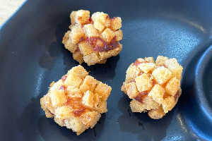 กุ้งระเบิด / Prawn Cake Bomb