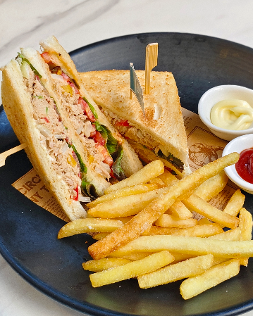 TUNA SANDWICH / ทูน่าแซนวิช