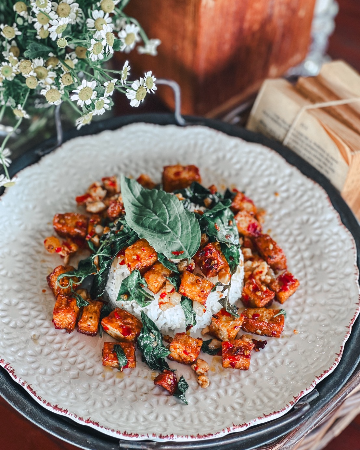 ข้าวกะเพราหมูยอทอด+หมูสับ