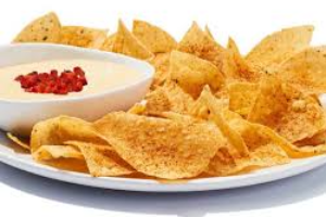 Chip & Queso