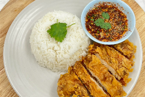 ไก่กรอบน้ำจิ้มแจ่ว