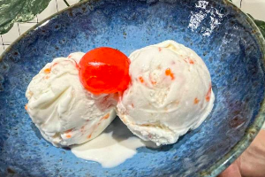 ไอติมกะทิไข่เค็ม