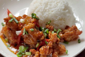 ไก่กรอบราดพริก(ราดข้าว)