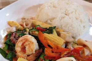 ผัดขี้เมา(ราดข้าว)