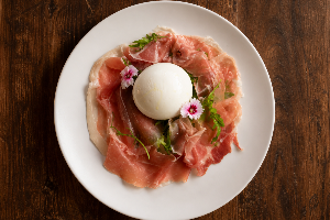 0704 Parma e Burrata 