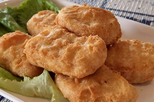 นักเก็ตไก่ 6 ชิ้น