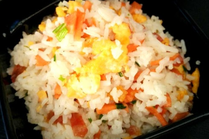 ข้าวผัดไข่ 蛋炒饭 Pork Fried Rice