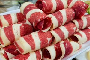 เนื้อติดมัน(ญ) 肥牛大份  Sliced Beef Plate (L)