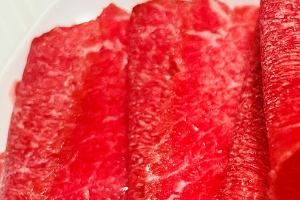 เนื้อสไลด์ (ล) 牛肉小份  Sliced Beef Shank (S)