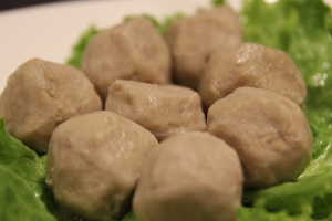 ลูกชิ้นเนื้อ 牛肉丸 Beef ball