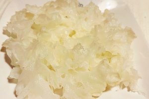 เห็ดหูหนูขาว 银耳 White jelly mushroom
