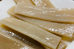 เส้นใหญ่มันเทศ 宽粉 Sweet Potato Noodles (Large)