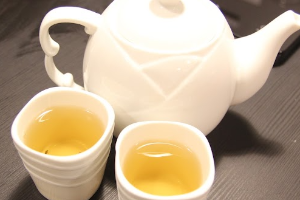 ชาร้อน (กา) 茉莉花茶 Hot Tea
