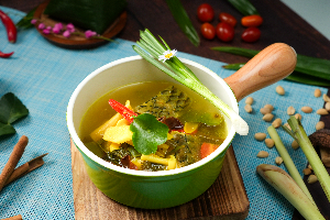 Tom Som Pla Ka Pong