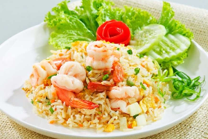 ข้าวผัดกุ้ง	បាយ​ឆាង្គា	Shrimp Fried Rice