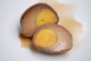 ไข่พะโล้	ខពងមាន់	Stewed Egg