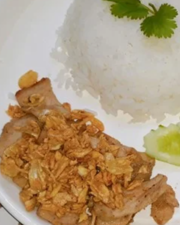 ข้าวกระเทียม