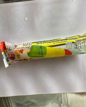 ไอศครีม_คอสโม3รส 5.-