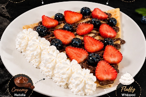 #S01 Nutella + Strawberry + Blueberry + Whipping Cream 