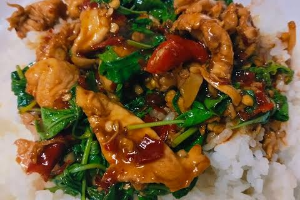 ข้าวกะเพราไก่