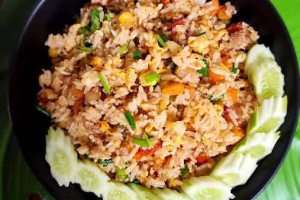 ข้าวผัดหมู